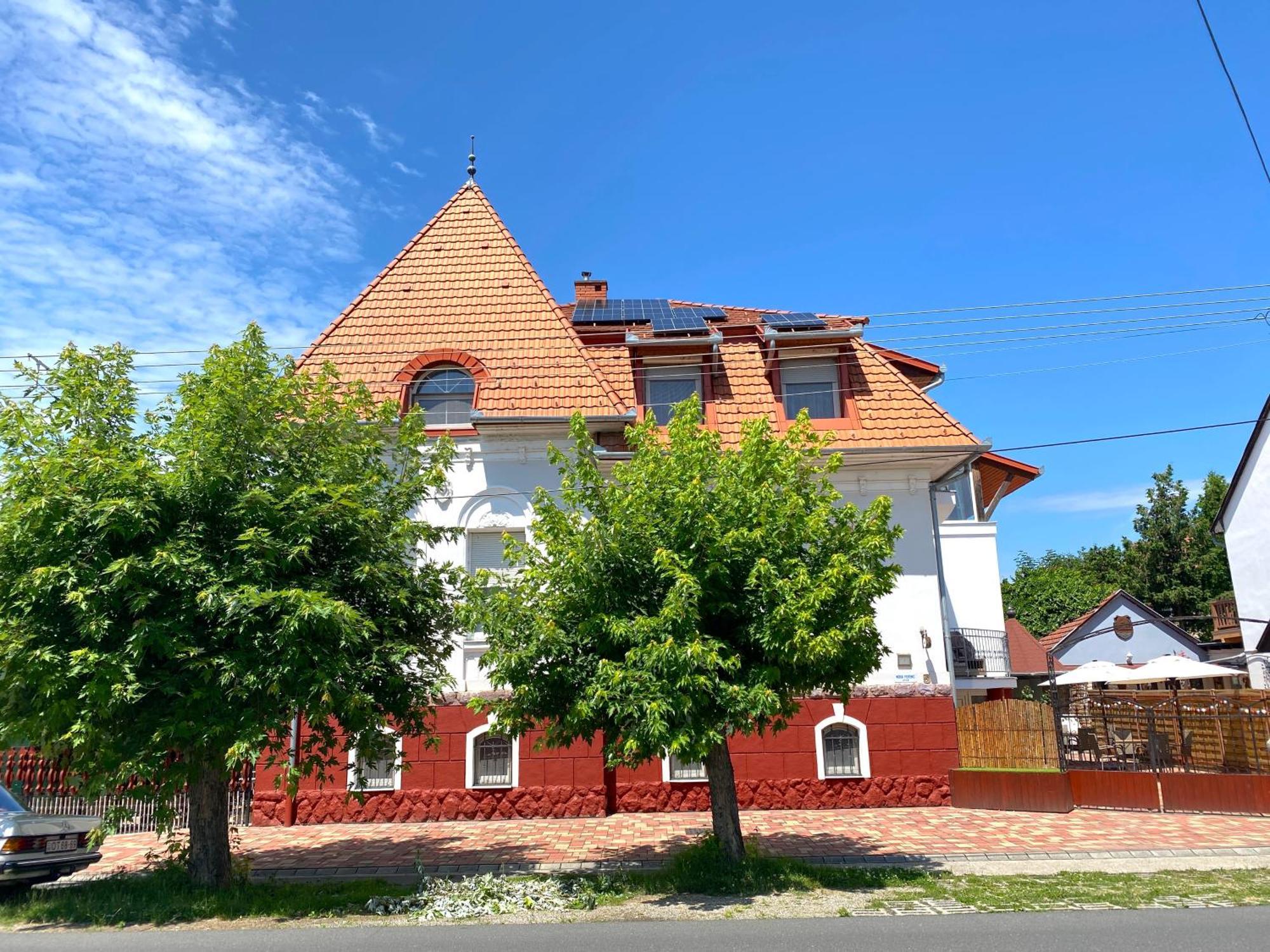 Villa Lillybeth - Lake Balaton Keszthely Bagian luar foto